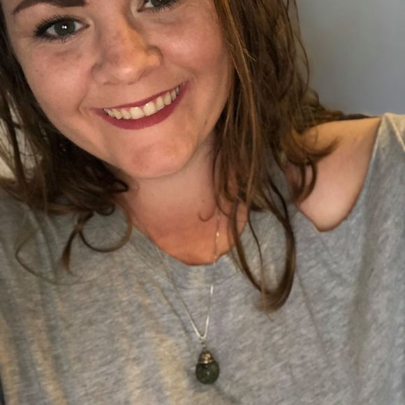 Meet your Posher, Kaitlyn - Picture 1 of 1